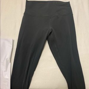 7/8 lululemon align gray leggings